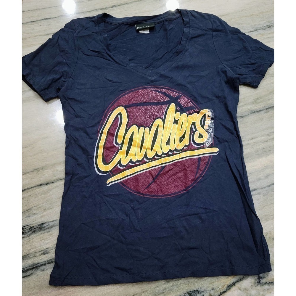 5th & Ocean NBA Cleveland Cavaliers Navy Blue T Shirt Medium